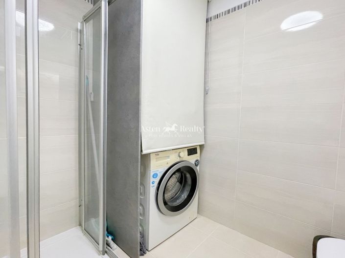 Image No.20-1 Bed Apartment for sale