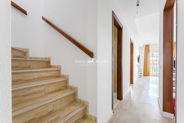 Image No.12-2 Bed Flat for sale