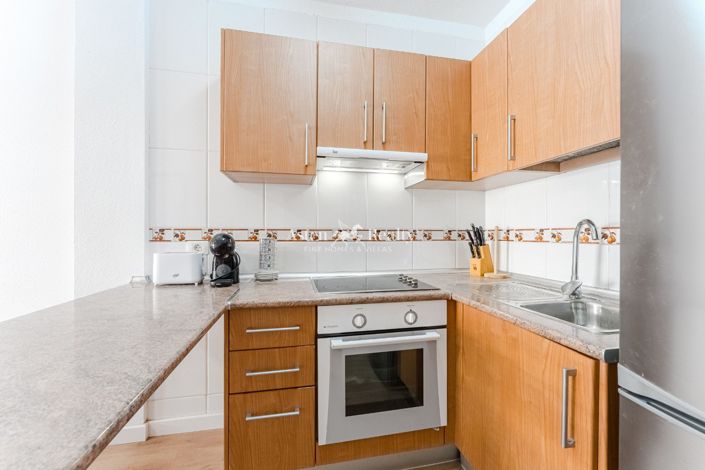 Image No.8-2 Bed Flat for sale