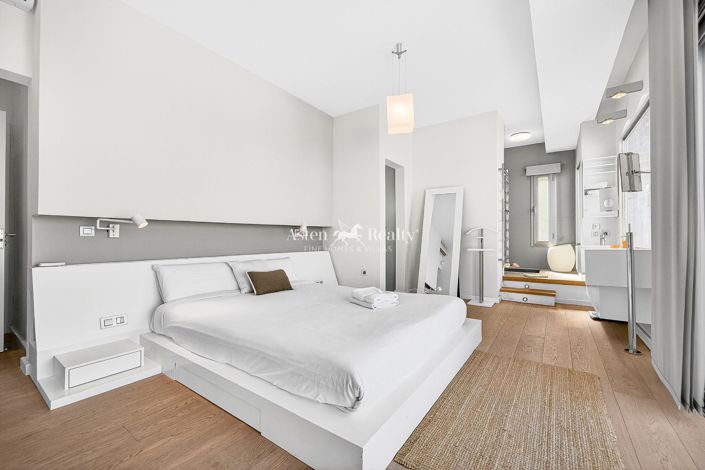 Image No.24-5 Bed Villa for sale