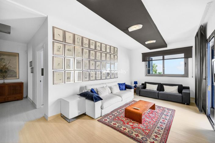 Image No.35-5 Bed Villa for sale