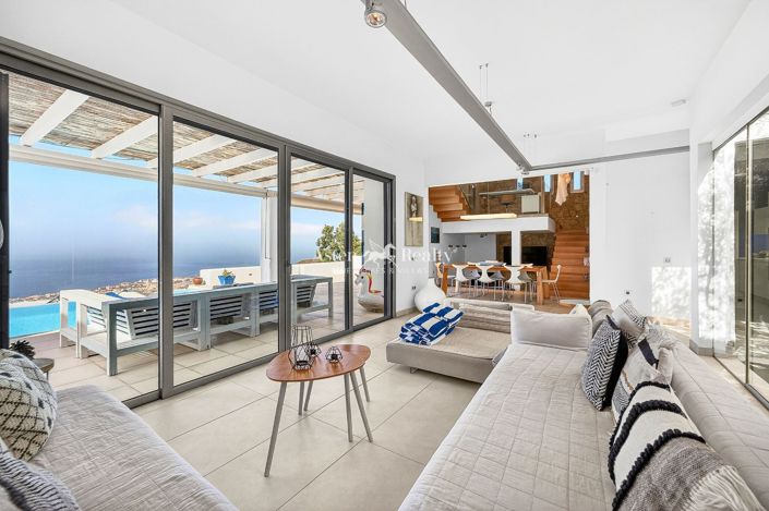 Image No.9-5 Bed Villa for sale