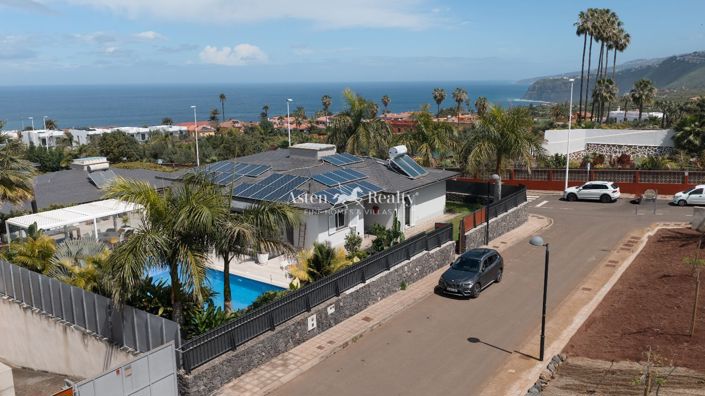 Image No.2-4 Bed Villa for sale