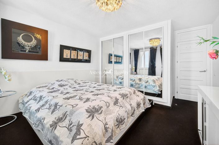 Image No.11-2 Bed Apartment for sale