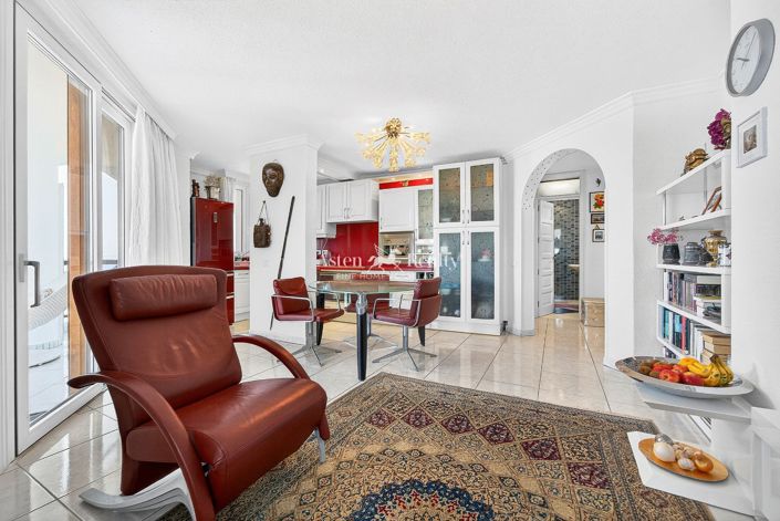 Image No.4-2 Bed Apartment for sale