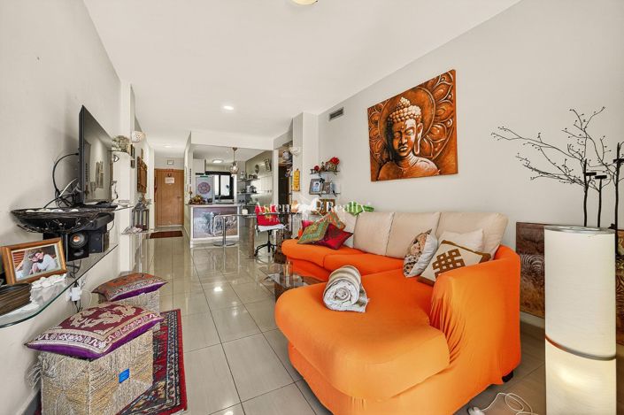 Image No.24-2 Bed Apartment for sale