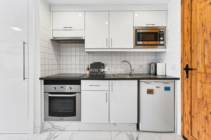 Image No.13-Studio for sale