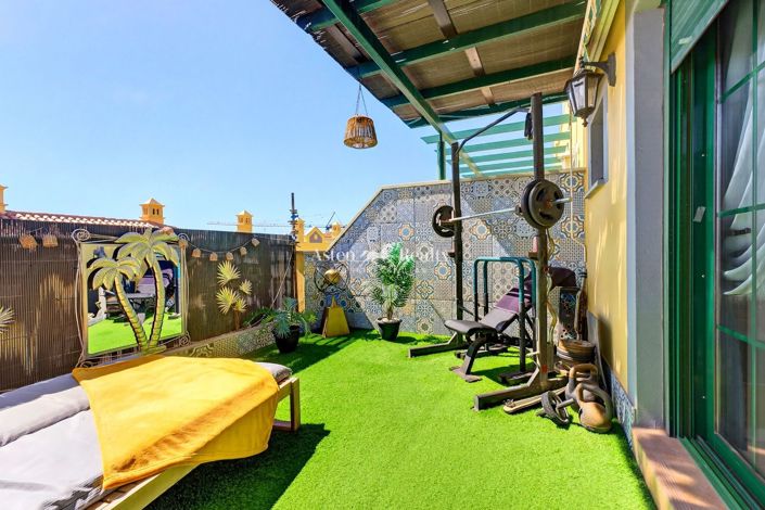 Image No.2-3 Bed House for sale