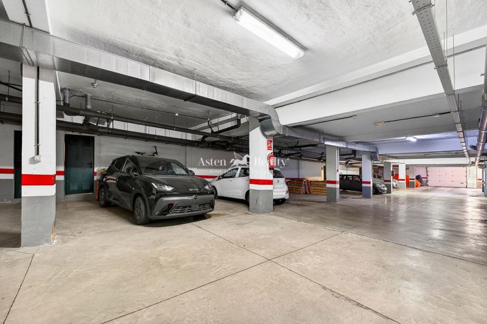 Image No.25-3 Bed House for sale