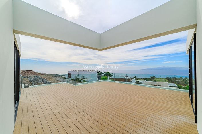 Image No.14-4 Bed Villa for sale