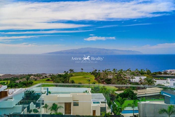 Image No.15-4 Bed Villa for sale