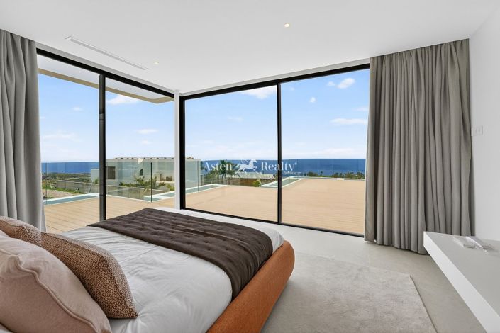 Image No.26-4 Bed Villa for sale