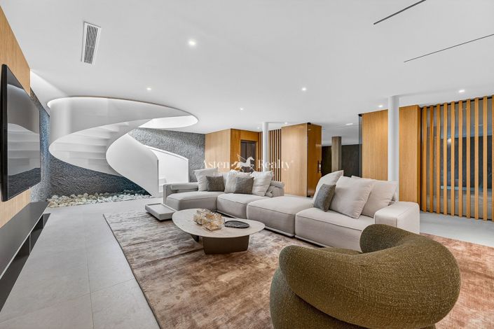 Image No.34-4 Bed Villa for sale