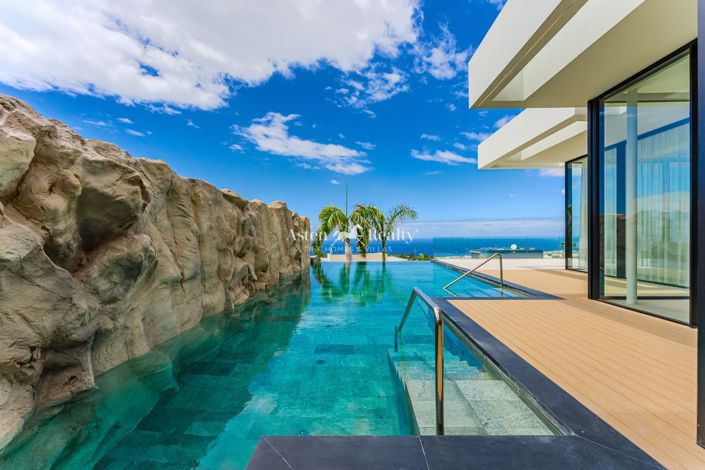 Image No.4-4 Bed Villa for sale