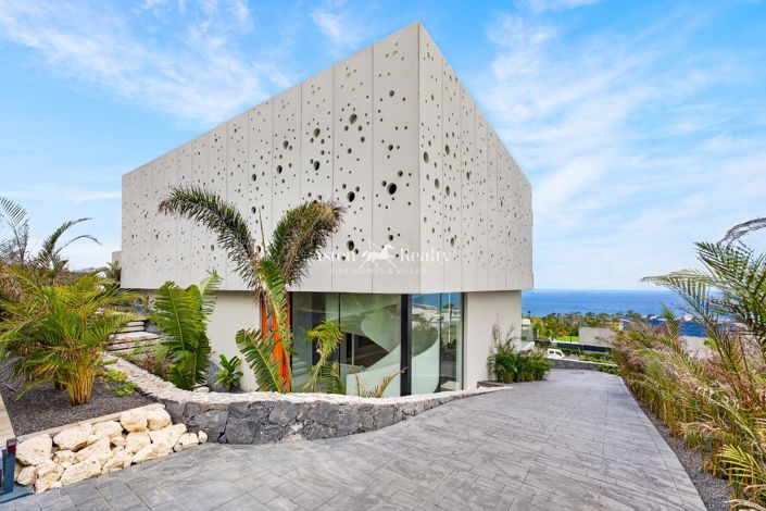 Image No.40-4 Bed Villa for sale