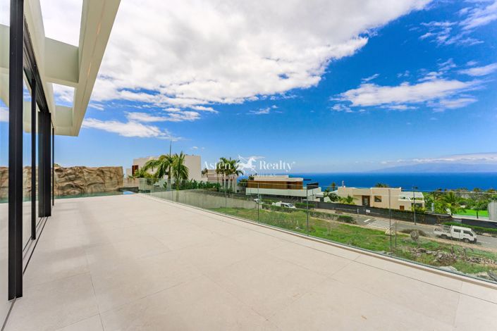 Image No.5-4 Bed Villa for sale