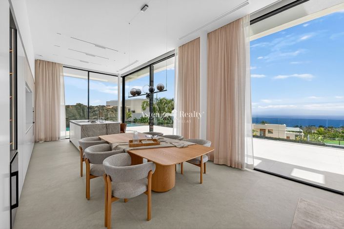 Image No.7-4 Bed Villa for sale