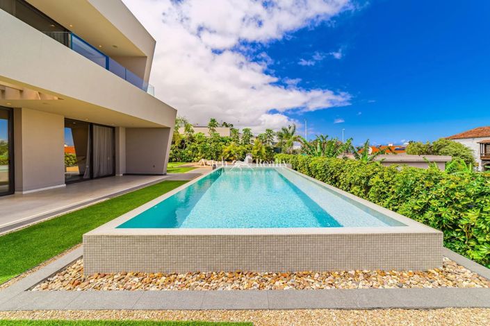 Image No.5-Villa de 4 chambres à vendre à Puerto De La Cruz