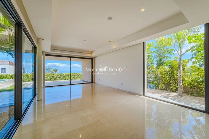 Image No.6-Villa de 4 chambres à vendre à Puerto De La Cruz