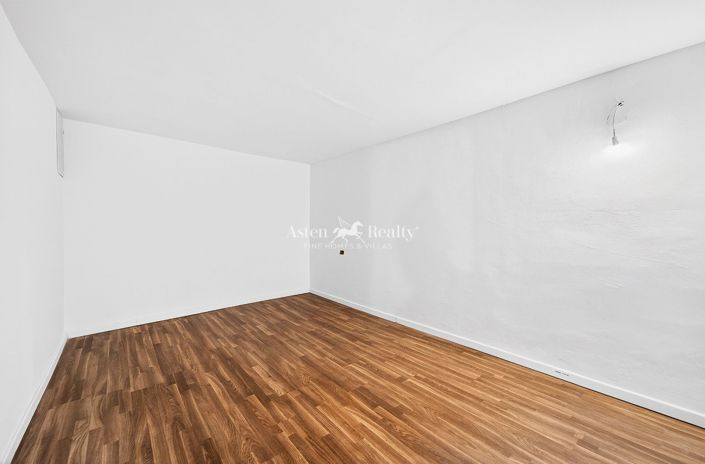 Image No.24-Property for sale