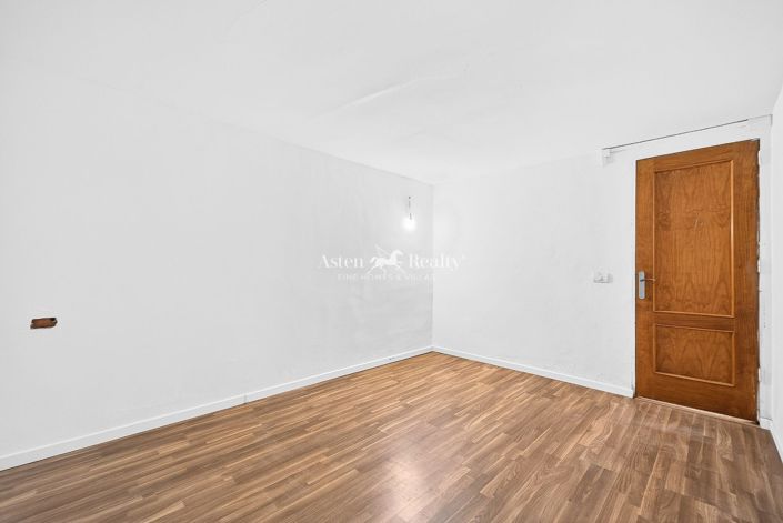 Image No.25-Property for sale