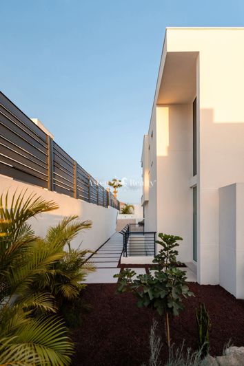 Image No.31-3 Bed Villa for sale