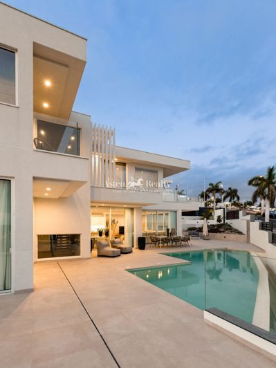 Image No.7-3 Bed Villa for sale