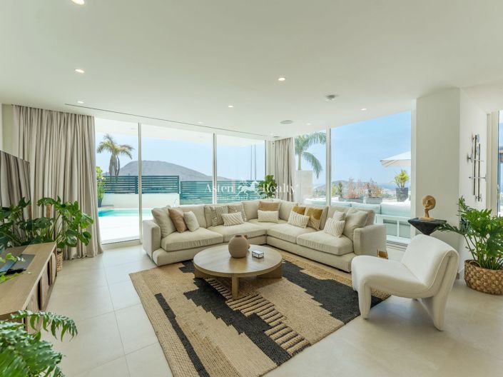 Image No.9-3 Bed Villa for sale