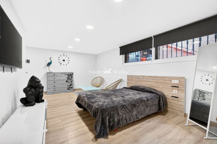 Image No.34-3 Bed Villa for sale