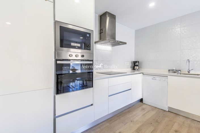 Image No.4-3 Bed Penthouse for sale