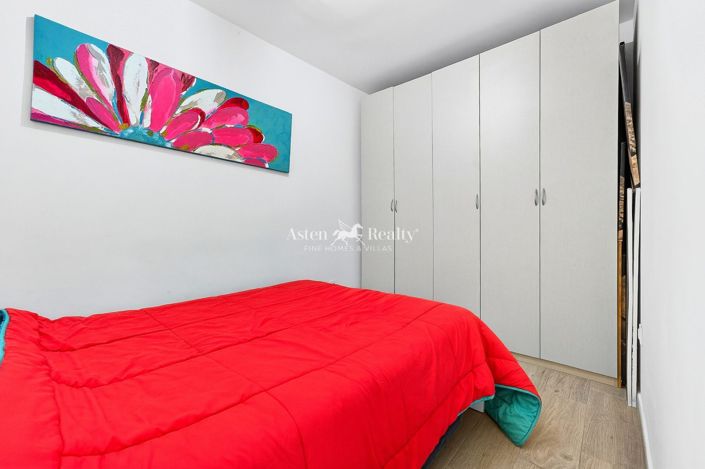 Image No.11-1 Bed Apartment for sale