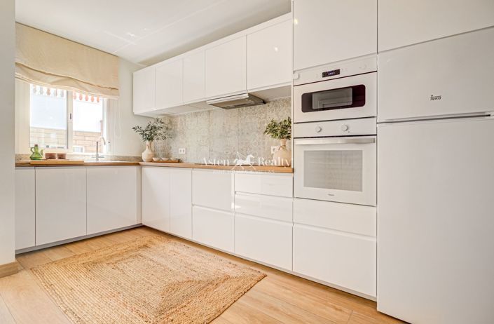 Image No.13-1 Bed Penthouse for sale