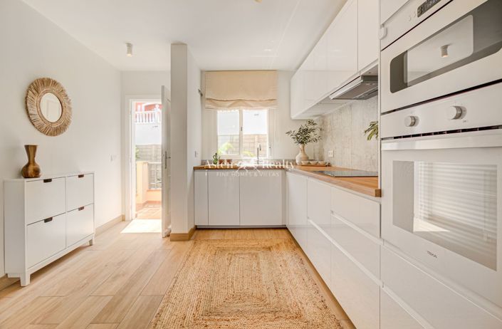 Image No.16-1 Bed Penthouse for sale