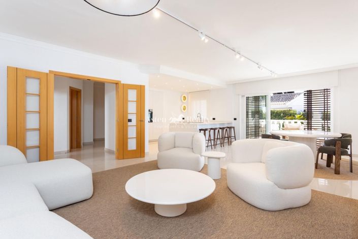 Image No.16-5 Bed Villa for sale