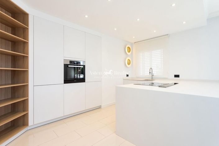 Image No.17-5 Bed Villa for sale