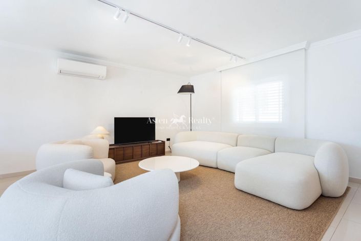 Image No.23-5 Bed Villa for sale