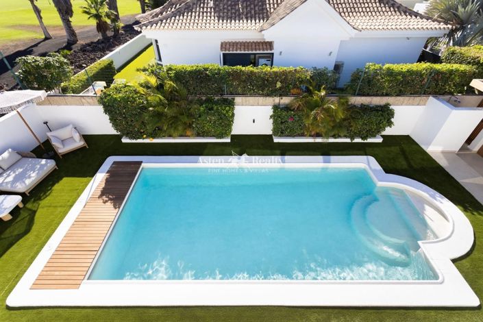 Image No.3-5 Bed Villa for sale