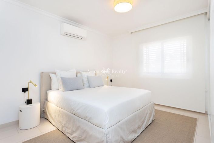 Image No.30-5 Bed Villa for sale