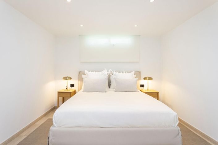 Image No.38-5 Bed Villa for sale