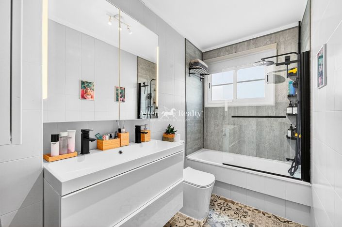 Image No.14-3 Bed Penthouse for sale