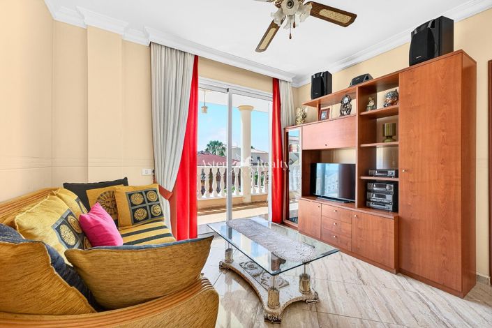 Image No.34-14 Bed Villa for sale