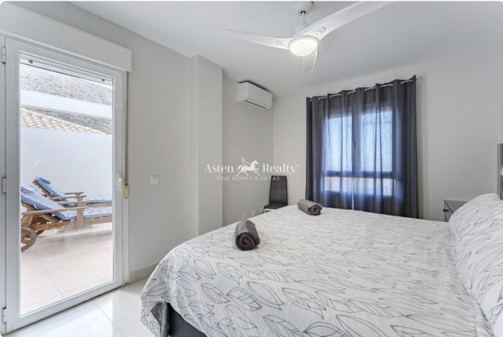 Image No.16-Villa de 4 chambres à vendre à Los Cristianos