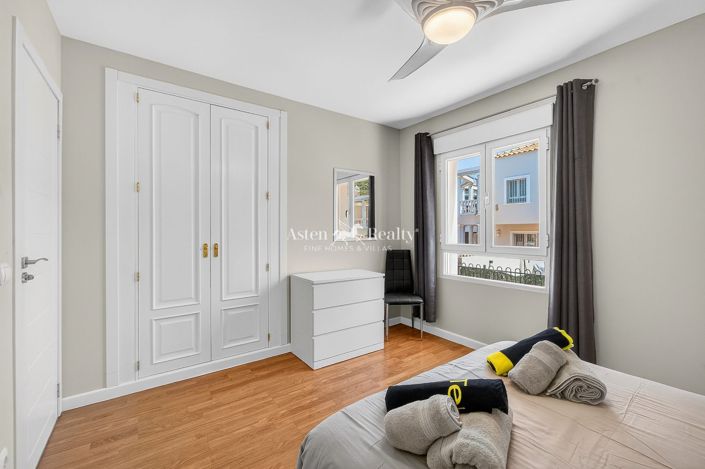 Image No.20-4 Bed Villa for sale