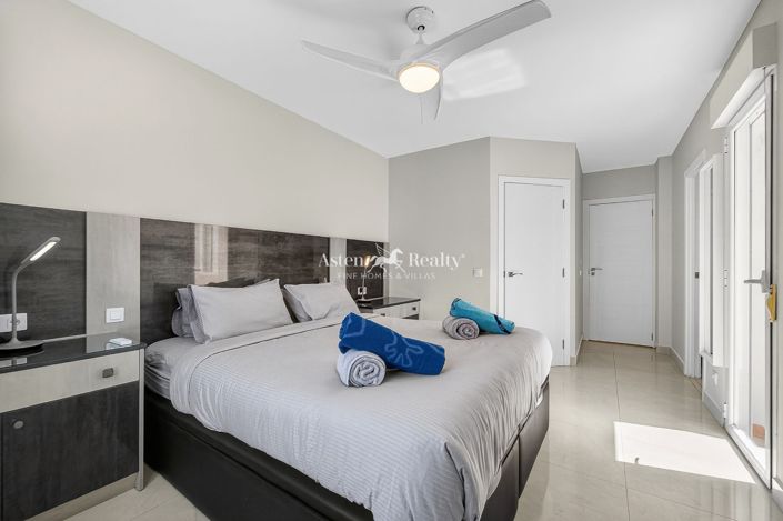 Image No.28-4 Bed Villa for sale