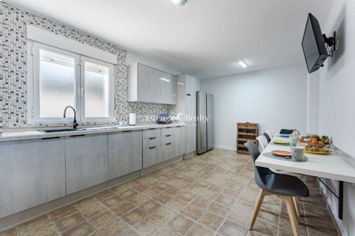 Image No.33-Villa de 4 chambres à vendre à Los Cristianos