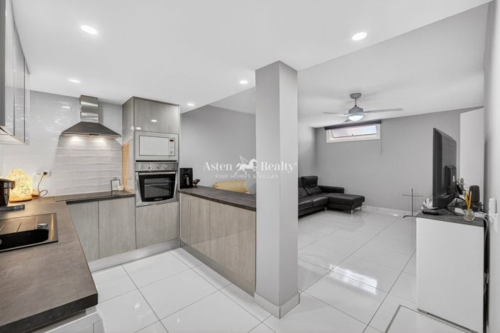 Image No.33-4 Bed Villa for sale