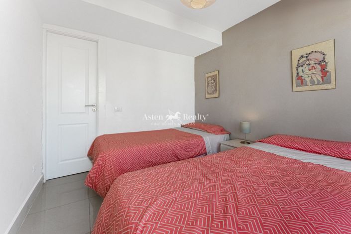 Image No.10-3 Bed Apartment for sale