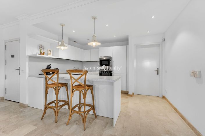 Image No.13-3 Bed Flat for sale