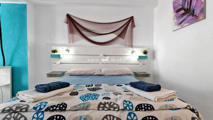 Image No.4-Studio for sale