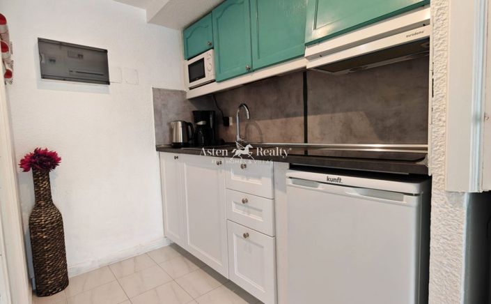 Image No.5-Studio for sale